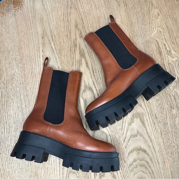 Gianni Bini Downtown Lug Sole Chelsea Boots Women’s Size 6 Tan Leather Platform - Picture 7 of 8